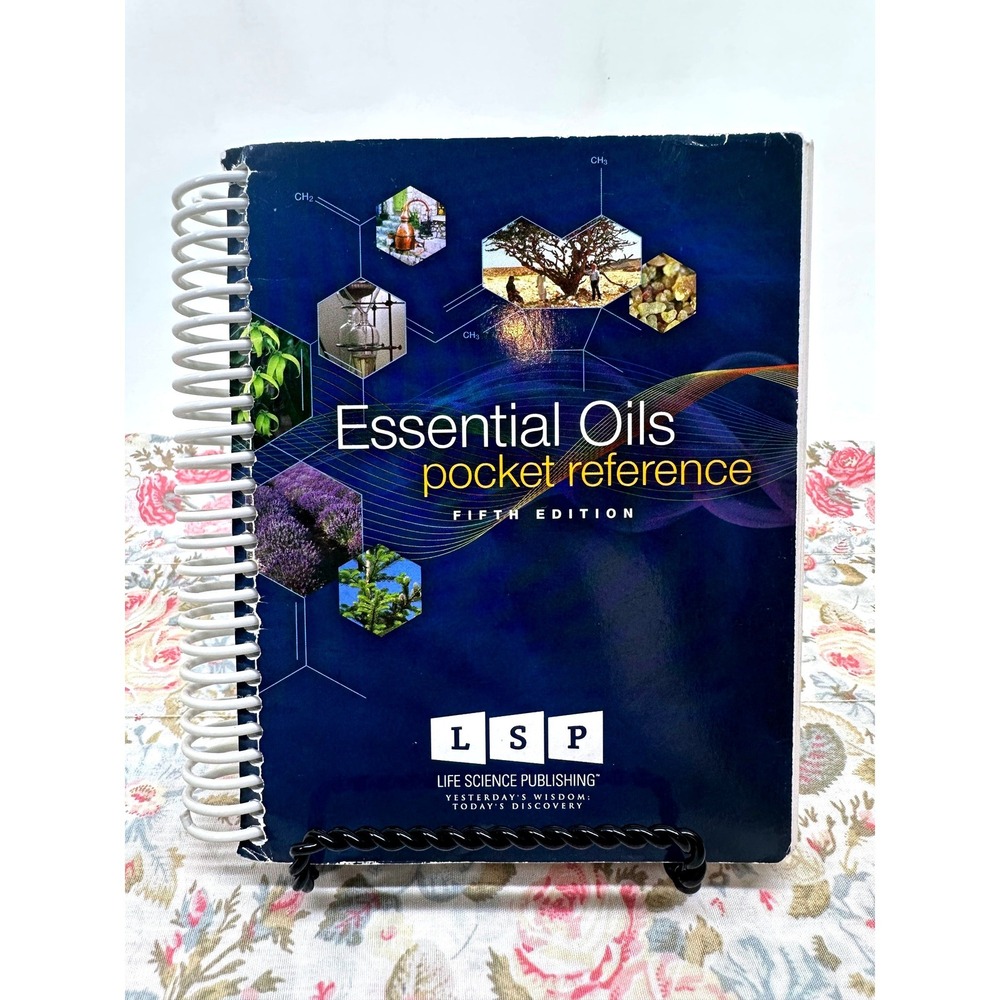 Essential Oils Pocket Reference Fifth Edition LSP Spiral Bound 9780983518327
